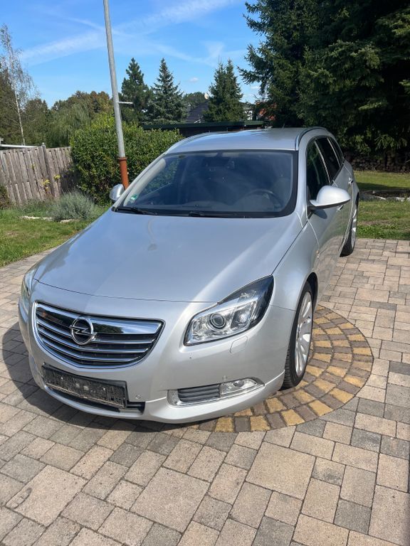 Opel Insignia 85.688 km 7.450 € Niederndodeleben 39167