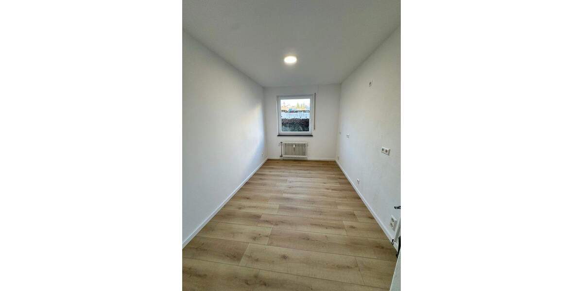 frisch renovierte 2-Zimmer Wohnung mit Garage nähe Universität 2 zimmer