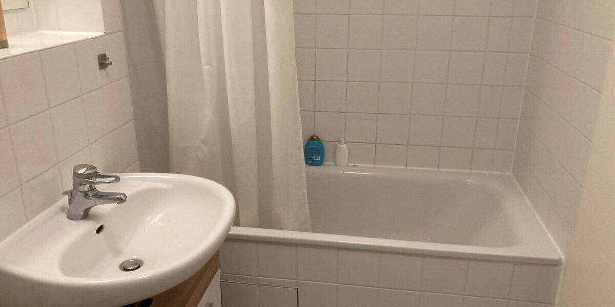 Bezugsfreie 2-Zimmer-Wohnung mit Balkon im Dianapark in Potsdam-Babelsberg nahe Berlin 2 zimmer