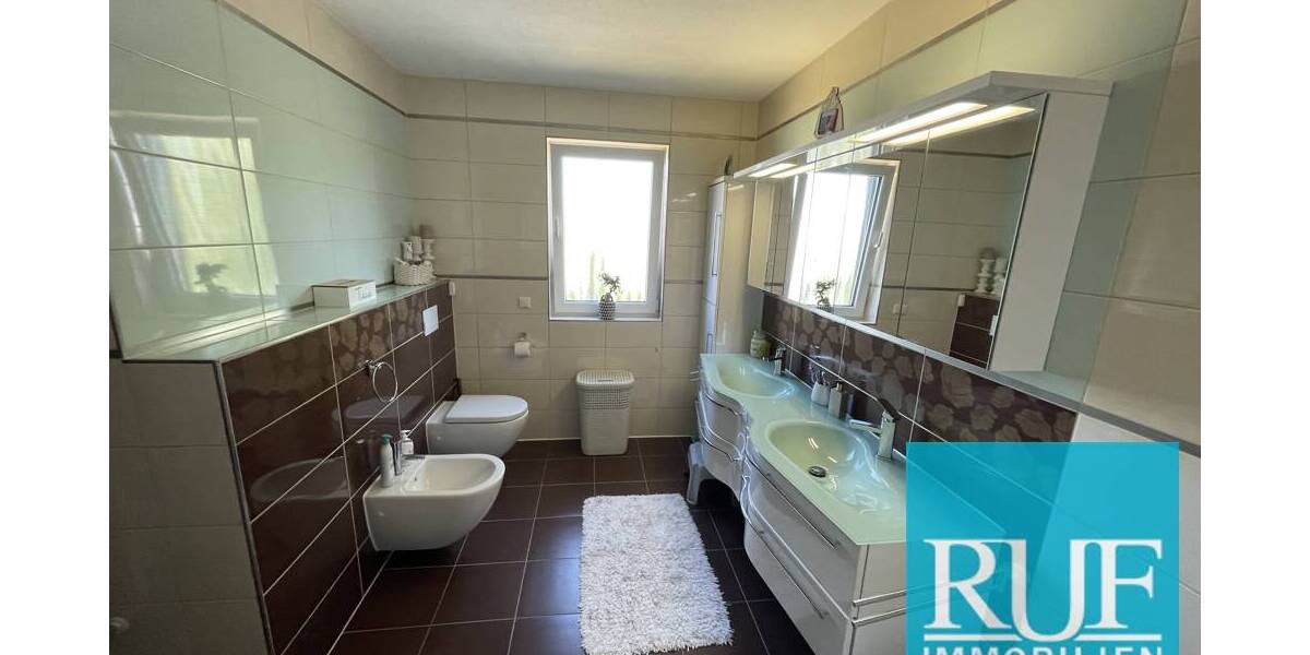 Doppelhaushälfte Pforzheim Buckenberg - 5 Zimmer, 156 m&sup2;, 815.000&euro; | Angebot:26674084