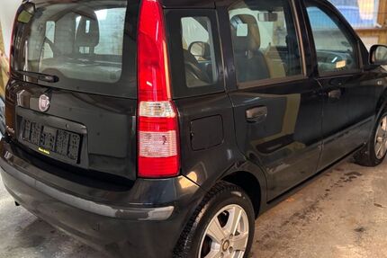 Fiat Panda 121.000 km 2.770 &euro; Westoverledingen 26810