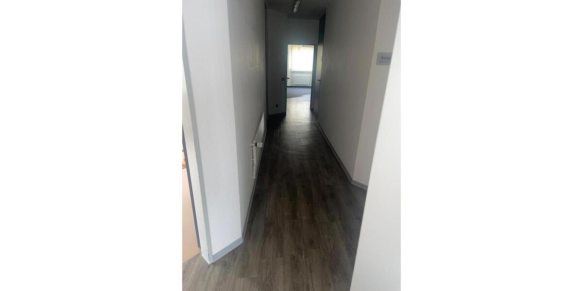 Gewerbeobjekt Barnstorf - 1.500&euro; | Angebot:23618084