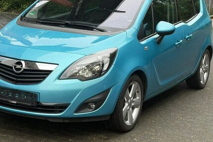 Opel Meriva 159.000 km 2.999 &euro; Paderborn 33100
