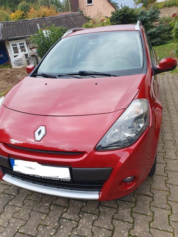 Renault Clio 79.000 km 6.900 € Reinsberg 09629