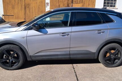 Opel Grandland (X) 17.200 km 22.900 &euro; Nördlingen 86720
