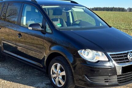 VW Touran 321.400 km 3.100 &euro; Wettstetten 85139