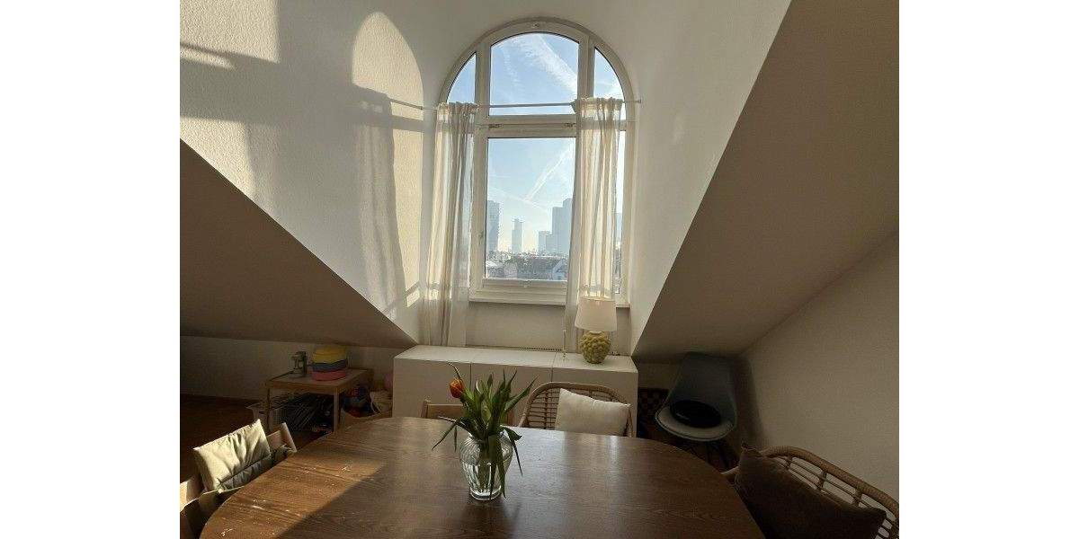 Etagenwohnung Frankfurt am Main Bockenheim - 3 Zimmer, 80 m&sup2;, 1.400&euro; | Angebot:25631611