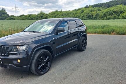 Jeep Grand Cherokee 253.000 km 9.500 &euro; Alfeld 31061