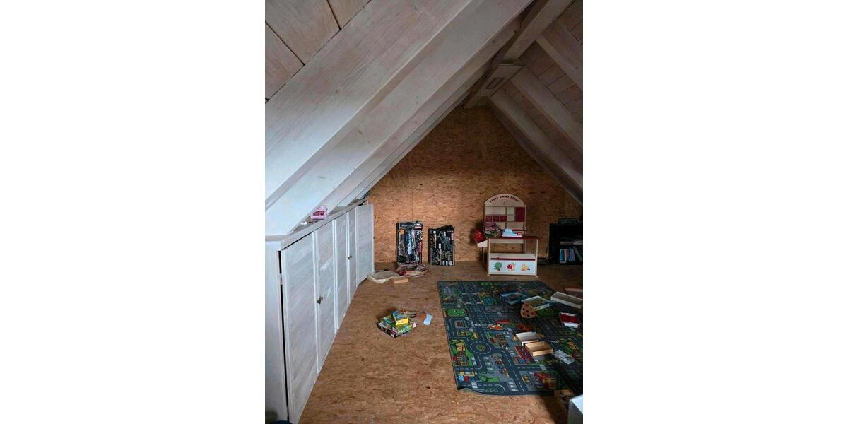 Einfamilienhaus Lisberg - 5.5 Zimmer, 140 m&sup2;, 1.150&euro; | Angebot:26041050