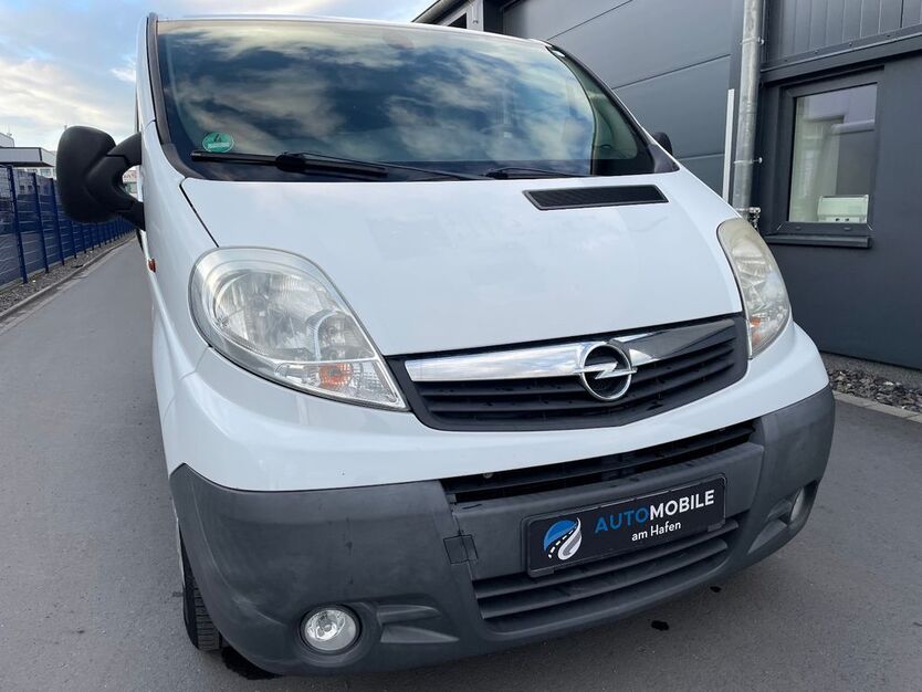 Opel Vivaro 135.000 km 7.990 € Münster 48155