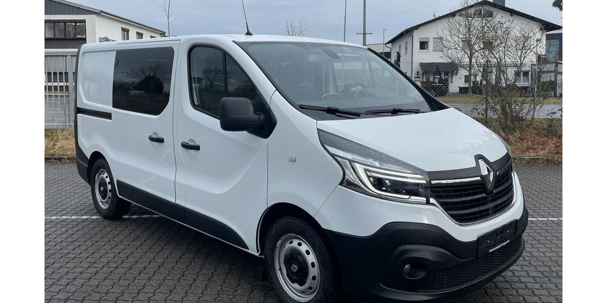 Renault Trafic 48.000 km 18.980 &euro; Langen 63225