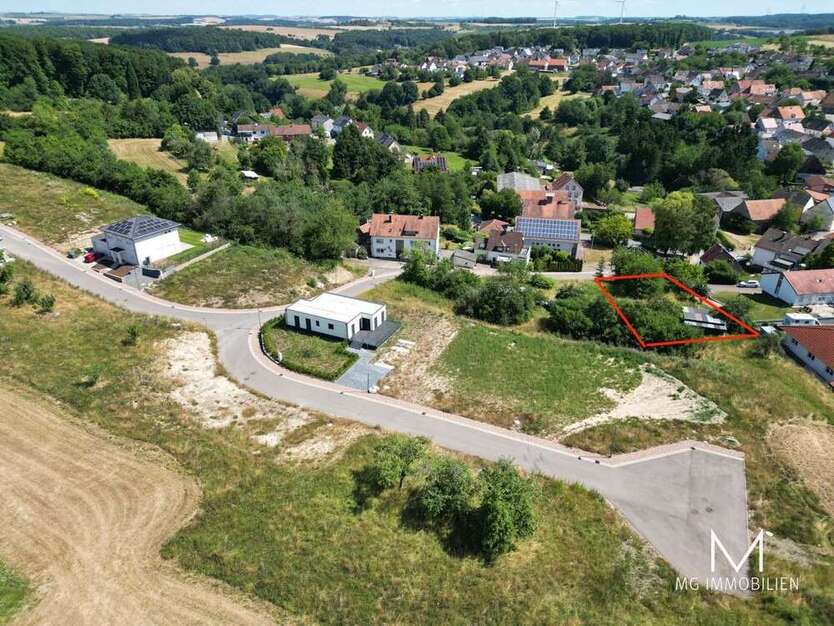 Grundstück zu verkaufen in Kleinsteinhausen 123.000 € 658 m²