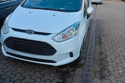 Ford B-Max 52.347 km 3.399 &euro; Essen 45277