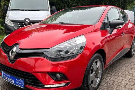 Renault Clio 148.500 km 7.990 &euro; Moers 47447