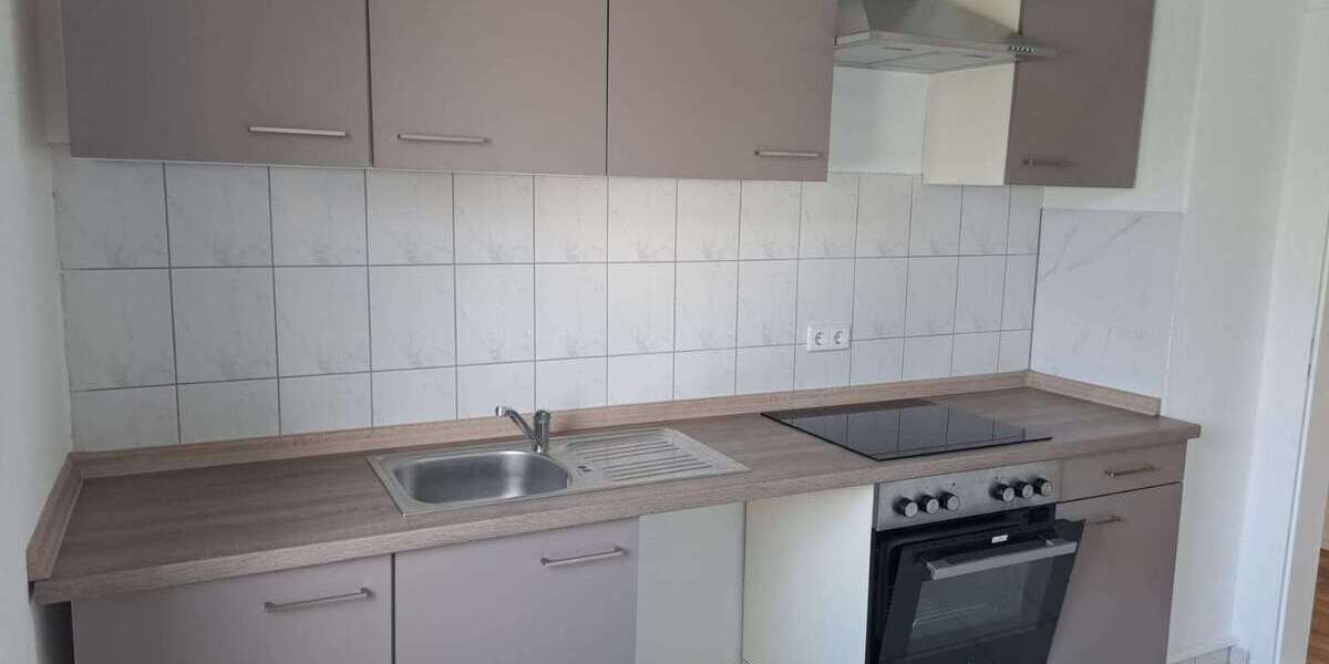 Schicke 2 Zimmer Wohnung mit Einbauküche! - Appartement Elstra Kriepitz | Angebot:24485028