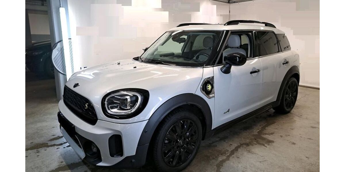 Mini Countryman SE (Cooper) 71.690 km 23.900 &euro; Gersfeld 36129