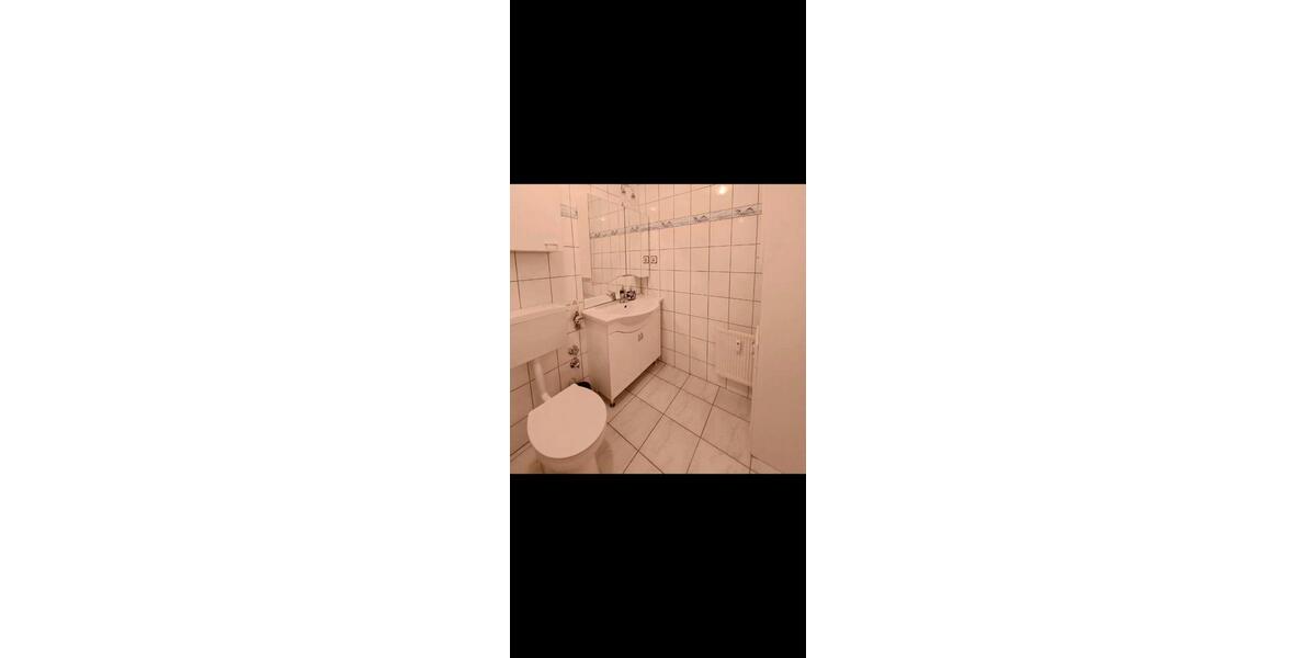 Schöne und helle 2-2-Zi-Wohnung mit Außenstellpl. & Einbauküche 2 zimmer