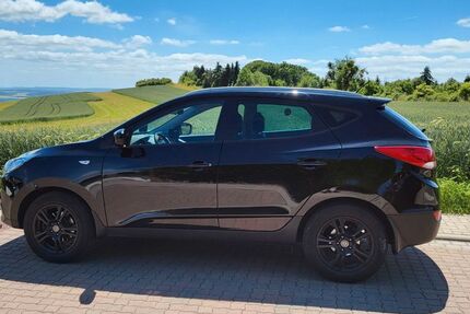 Hyundai ix35 98.544 km 9.200 &euro; Bell 56745