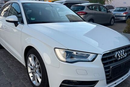 Audi A3 110.000 km 12.900 &euro; Magdeburg 39112