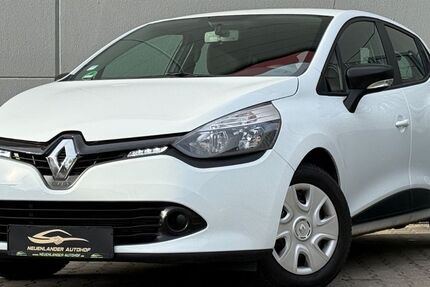 Renault Clio 15.000 km 7.990 &euro; Bremen 28199