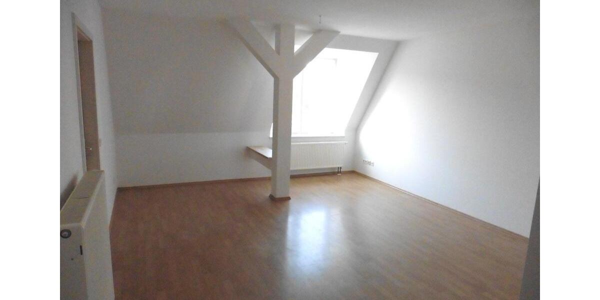 Etagenwohnung Löbau - 2 Zimmer, 55 m&sup2;, 290&euro; | Angebot:25902806