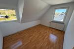 Dachgeschoßwohnung Naila - 2 Zimmer, 49 m&sup2;, 390&euro; | Angebot:26409172