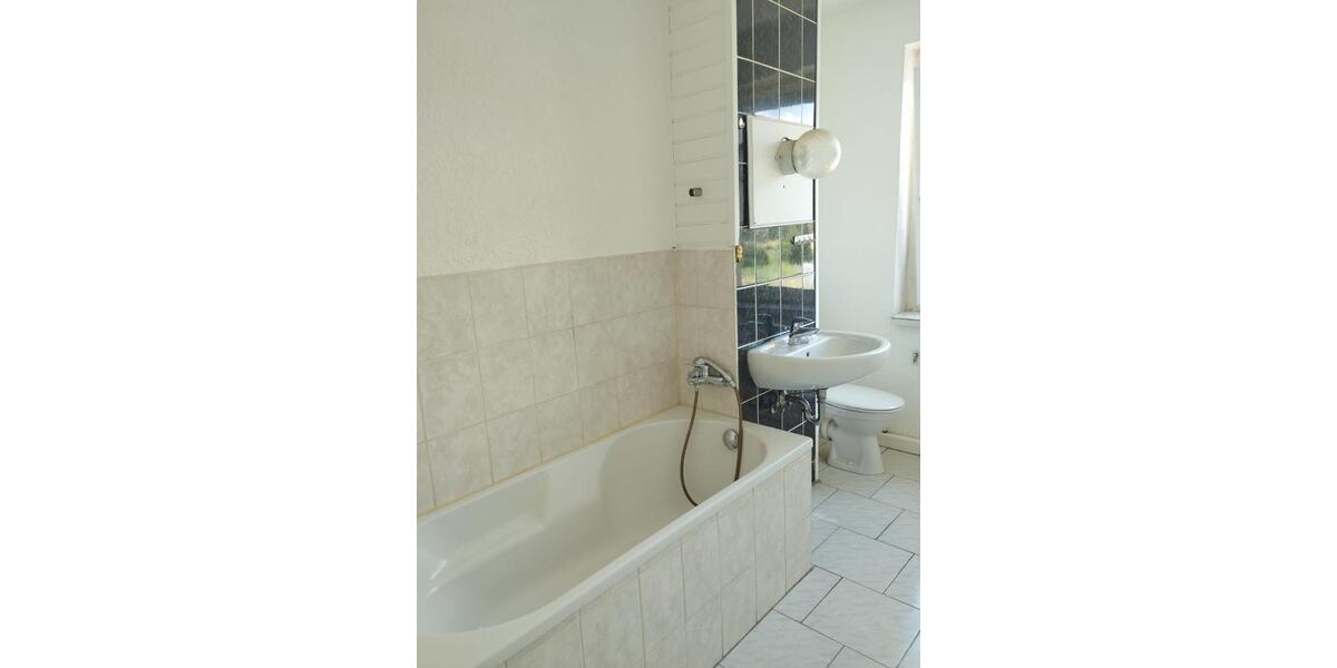 Etagenwohnung Südharz - 2 Zimmer, 55 m&sup2;, 250&euro; | Angebot:24680274