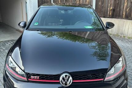 VW Golf 44.800 km 16.900 &euro; Erlangen 91054