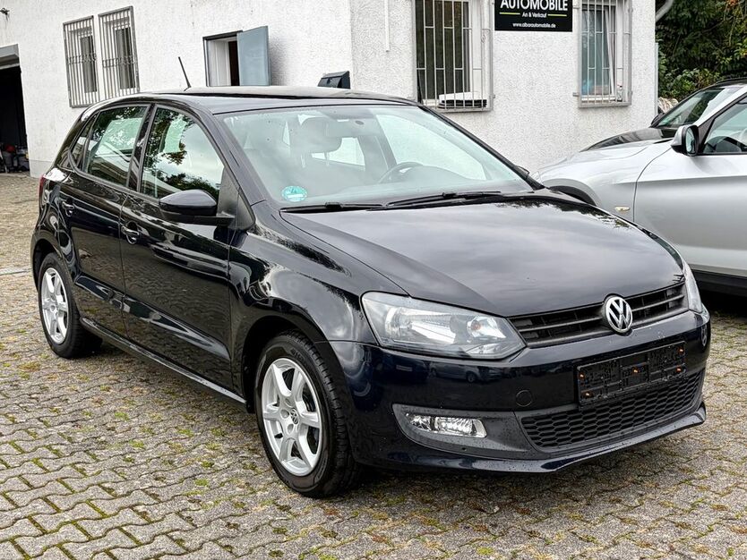 VW Polo 121.000 km 5.900 € Wiesbaden 65199