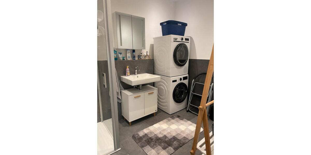 Etagenwohnung Hanau Großauheim - 2 Zimmer, 61 m&sup2;, 299.000&euro; | Angebot:25046772