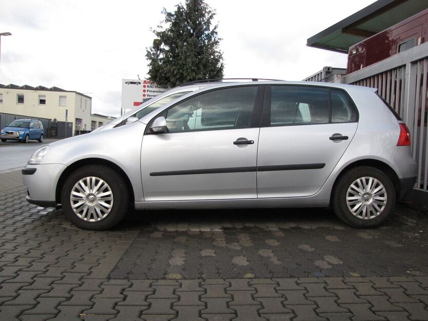 VW Golf 199.800 km 1.550 € Hüttenberg 35625