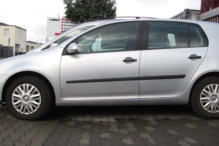 VW Golf 199.800 km 780 € Hüttenberg 35625