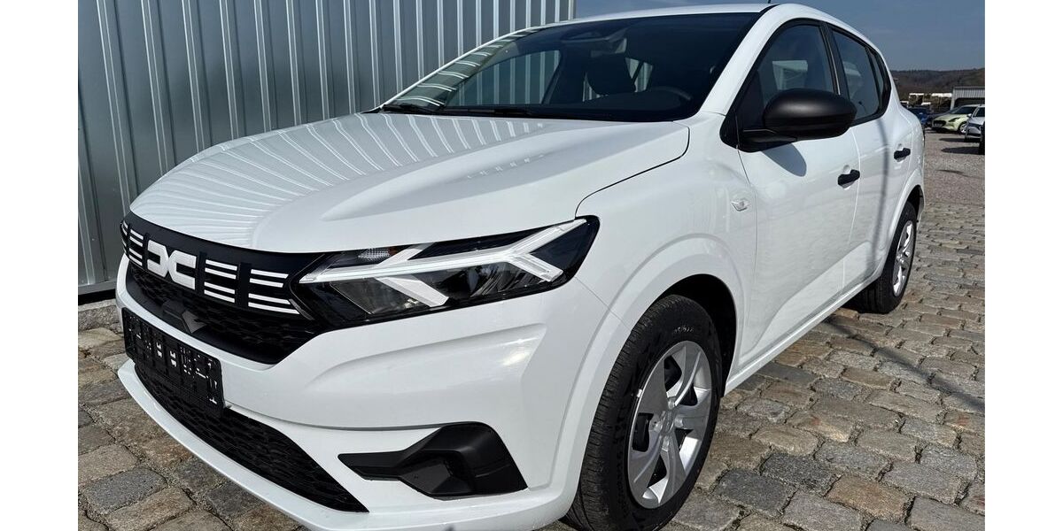 Dacia Sandero 5.400 km 14.490 &euro; Wörth an der Donau 93086