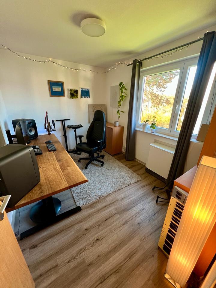 Schöne 3,5 Zimmer Eigentumswohnung mit 2 Balkonen