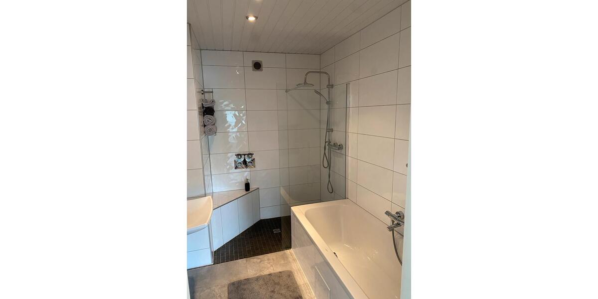 Erdgeschoßwohnung Voerde (Niederrhein) - 2.5 Zimmer, 70 m&sup2;, 279.000&euro; | Angebot:24723803