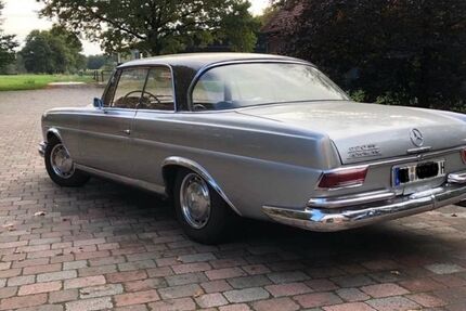 Mercedes-Benz 220 137.000 km 30.000 &euro; Langenhorn 25842