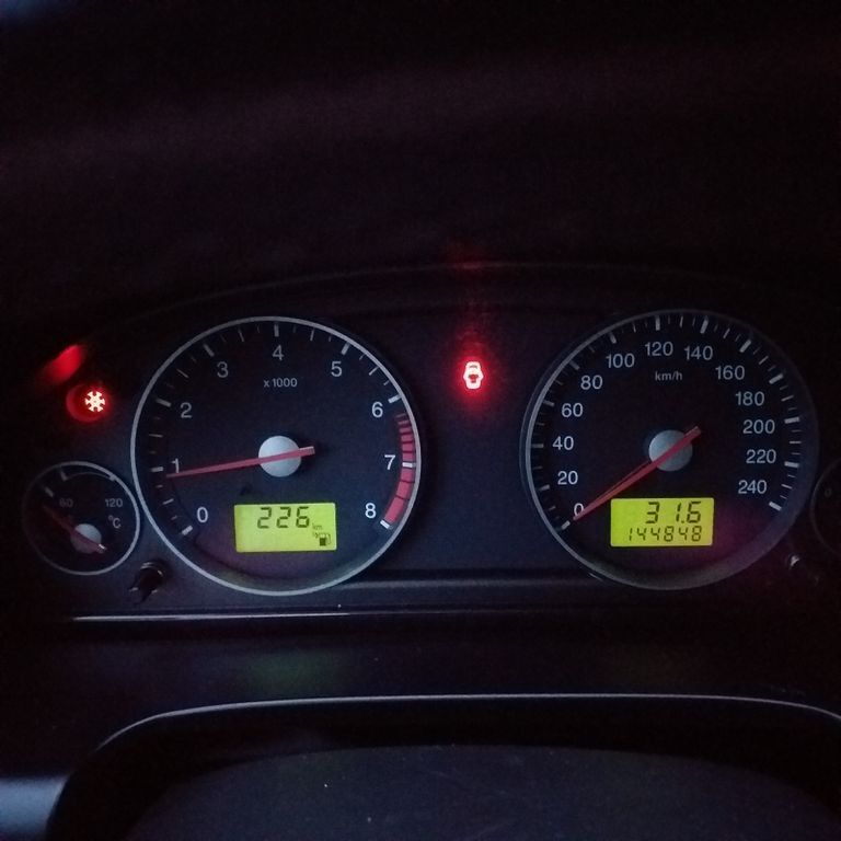 Ford Mondeo 145.000 km 650 € Oldenburg 26129