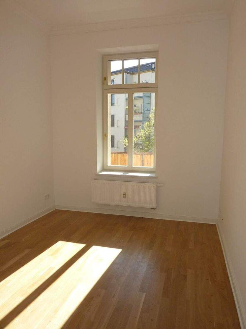 Frei ab 01.02.2026 ! Stilvoll sanierte 3-Raumwohnung mit Balkon im beliebten Leipzig-Gohlis ! 3 zimmer