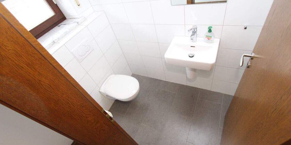 Doppelhaushälfte Essenbach - 4 Zimmer, 130 m&sup2;, 1.350&euro; | Angebot:24825921