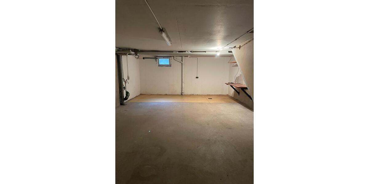 Einfamilienhaus Rottenburg am Neckar - 1.750&euro; | Angebot:25353132