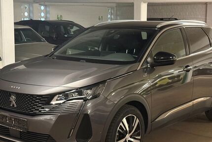 Peugeot 3008 155.000 km 15.900 &euro; Dortmund OT Huckarde 44369