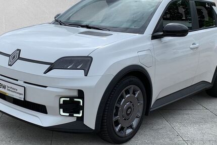 Renault R 5 28.660 km 24.390 &euro; Zwickau 08064