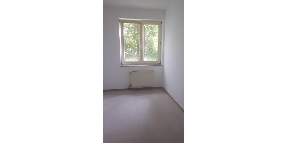 Etagenwohnung Altena - 3 Zimmer, 83 m&sup2;, 250&euro; | Angebot:26268283