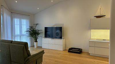 WO LEBENSQUALITÄT KEINE GRENZE KENNT - Dachgeschoßwohnung Jestetten | Angebot:27034142
