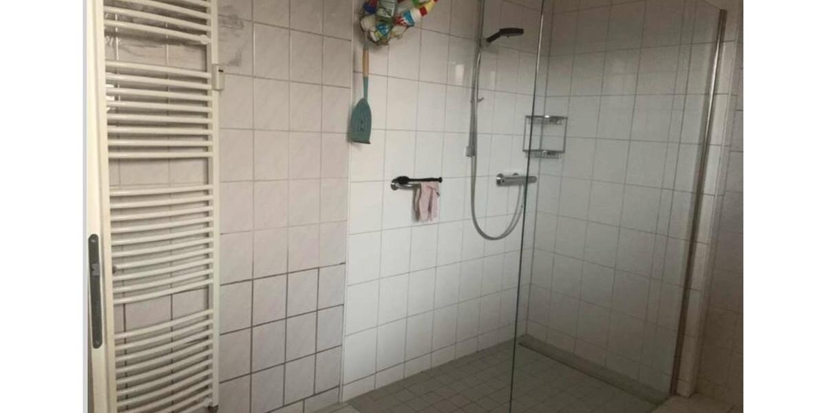 Helle 2-Zimmer-Wohnung mit optimalem Schnitt in w-Rauenthal 2 zimmer