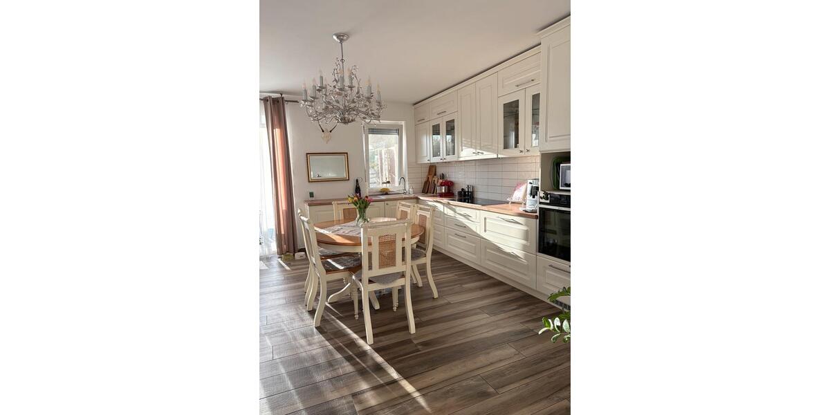 Erdgeschoßwohnung Hilzingen - 3.5 Zimmer, 90 m&sup2;, 380.000&euro; | Angebot:26446264
