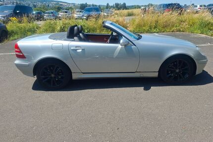 Mercedes-Benz SLK 200 153.000 km 2.500 &euro; Taunusstein 65232