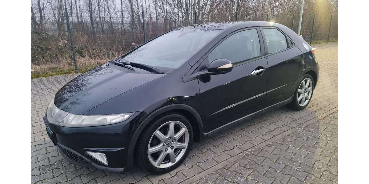Honda Civic 291.000 km 1.500 &euro; Kriegsfeld 67819