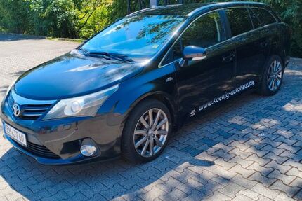 Toyota Avensis 185.560 km 7.400 &euro; Teningen 79331