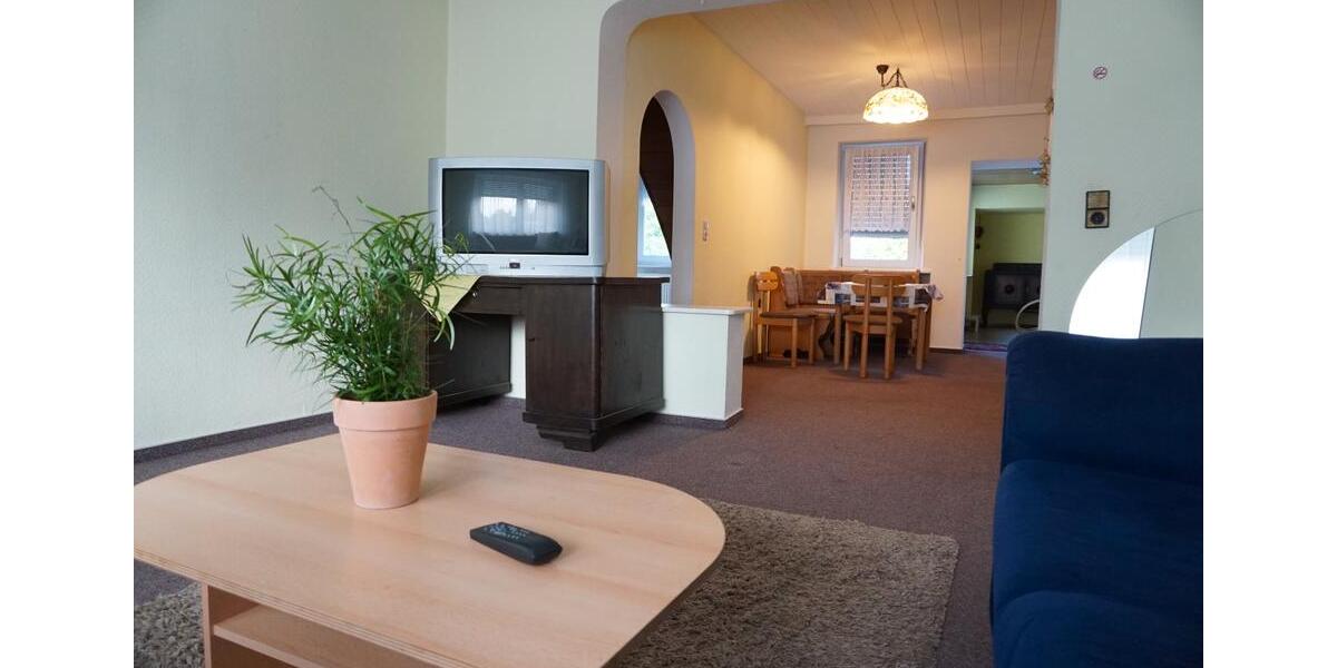 Reihenhaus Schwalbach - 3 Zimmer, 140 m&sup2;, 290.000&euro; | Angebot:26802296